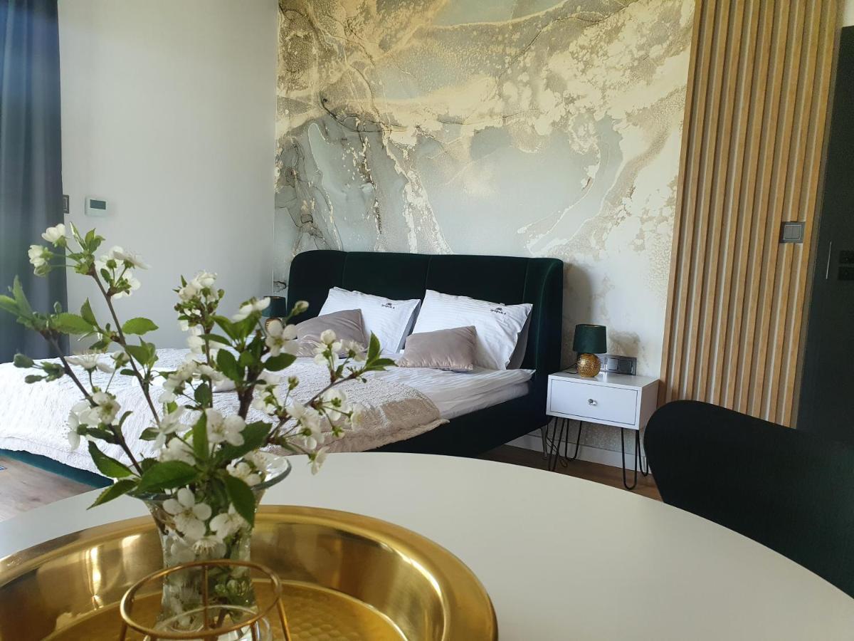 Appartement Ogrodowa 4 à Ustrzyki Dolne Extérieur photo